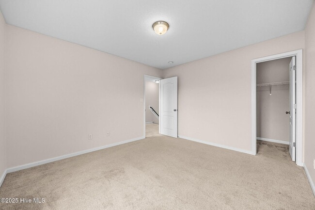 Building Photo - 710 Appling Ct