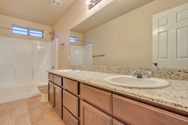 Building Photo - 3925 Hueco Valley Dr