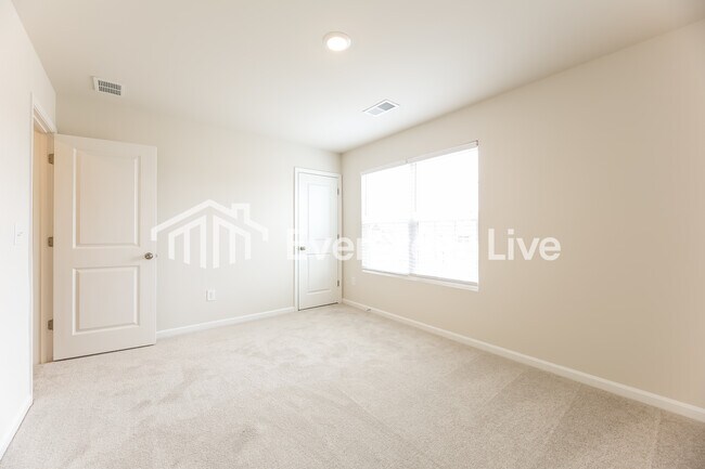 Building Photo - coming soon