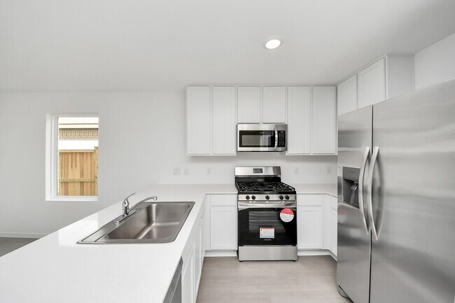 Building Photo - 6322 Geyser Starish Dr