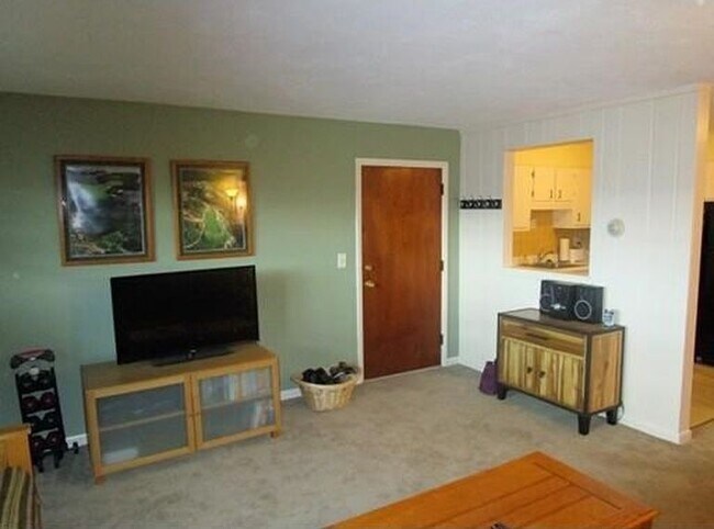 Building Photo - 12 Williamsburg Ct