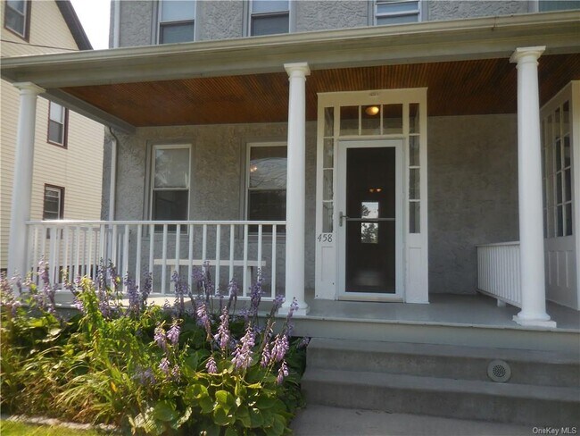 Building Photo - 458 Westchester Ave