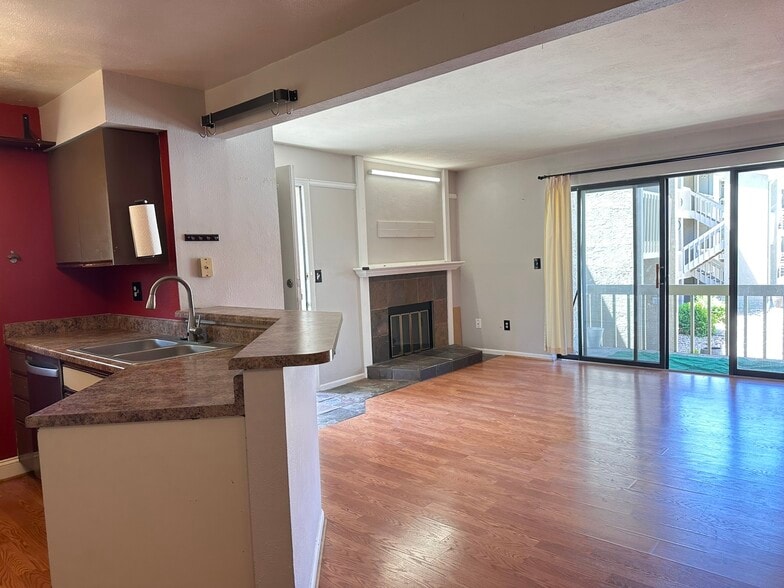 Building Photo - 40 S Boulder Cir