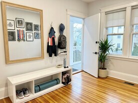 Building Photo - 24 Dawes St