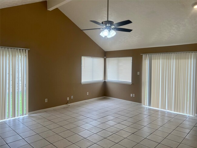 Building Photo - 7831 Redgate Cir