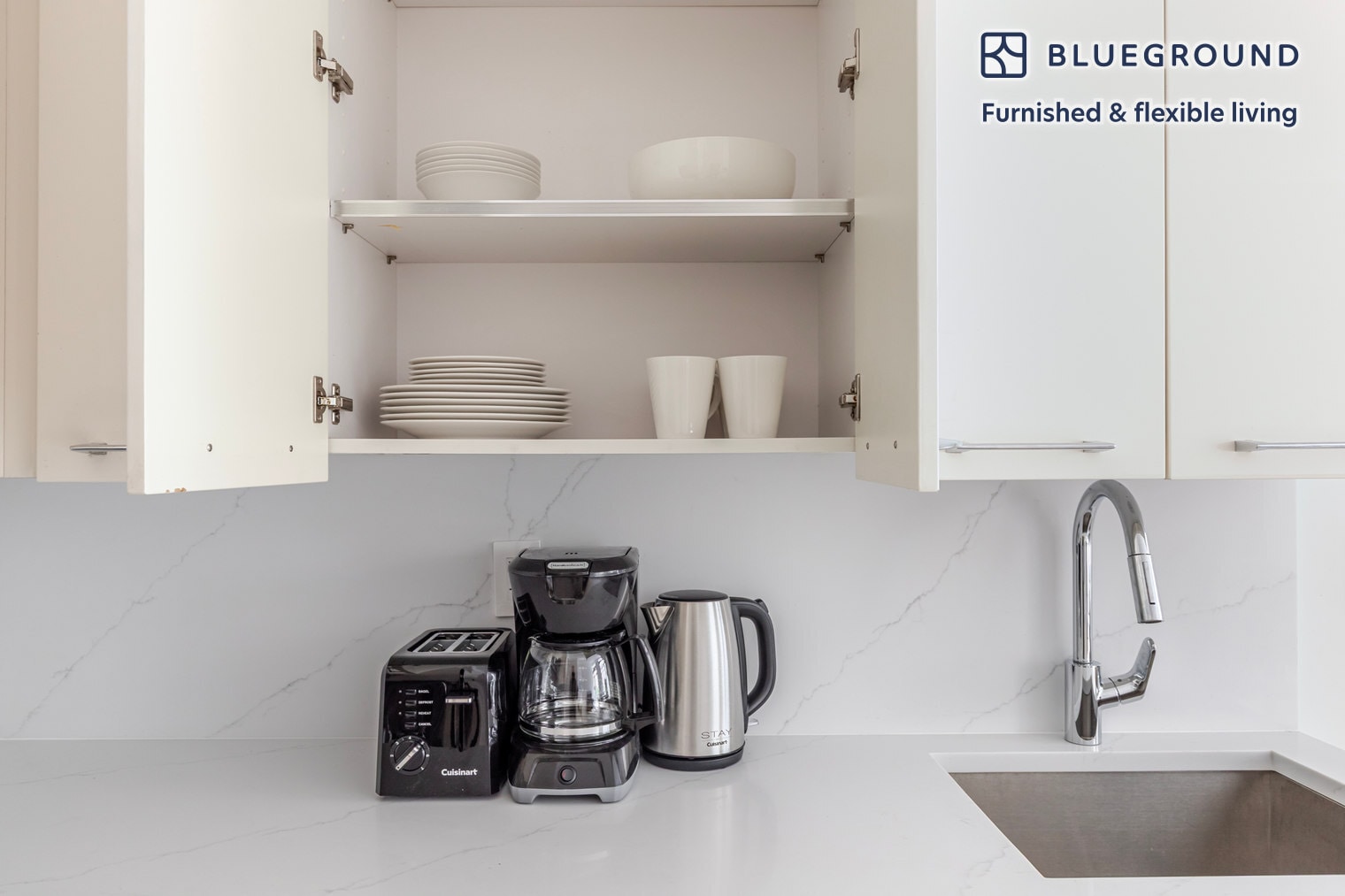 Building Photo - 49 E 34th St