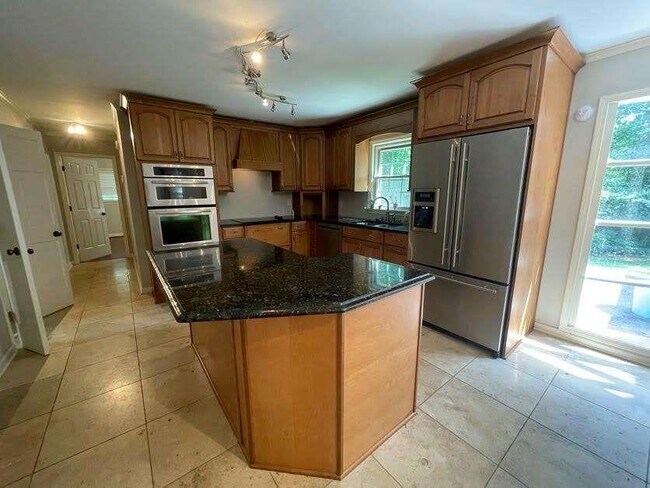 Building Photo - 6134 Millstone Run