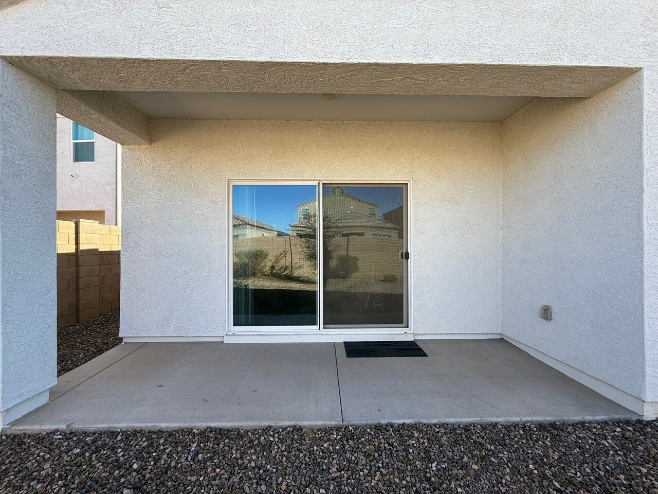 Shaded Patio - 5286 E Gummite Dr