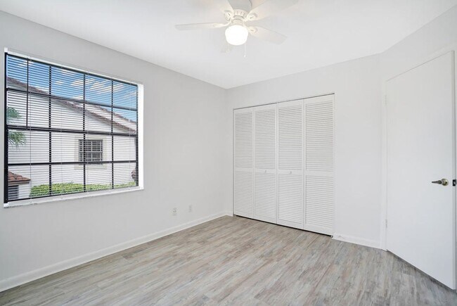 Building Photo - 7714 La Mirada Dr