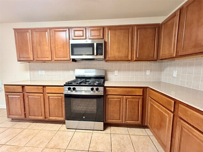 Building Photo - 431 Mantova Dr