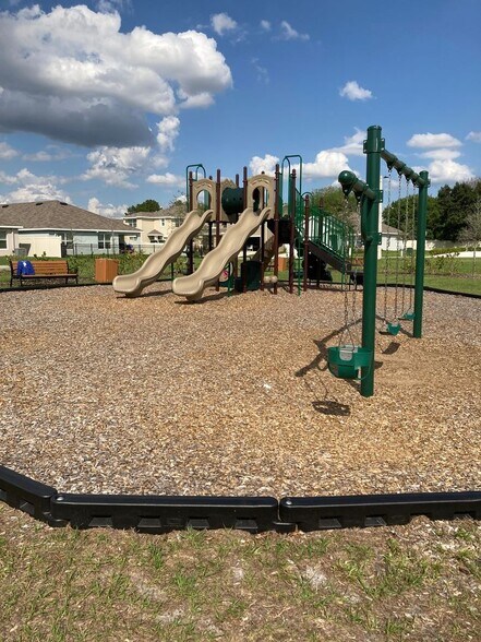 Building Photo - 8626 Triumph Cir