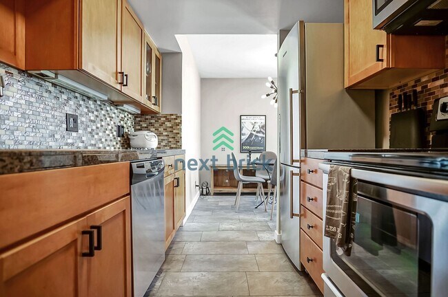 Building Photo - 1 BED & 1 BATH CONDO FOR RENT