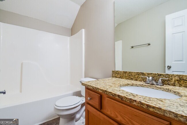 Building Photo - 4405 Grove Dr NW