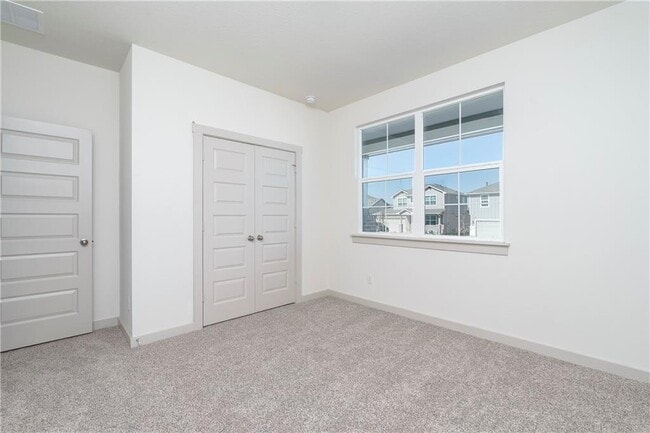 Building Photo - 128 Big Sandy Creek Dr