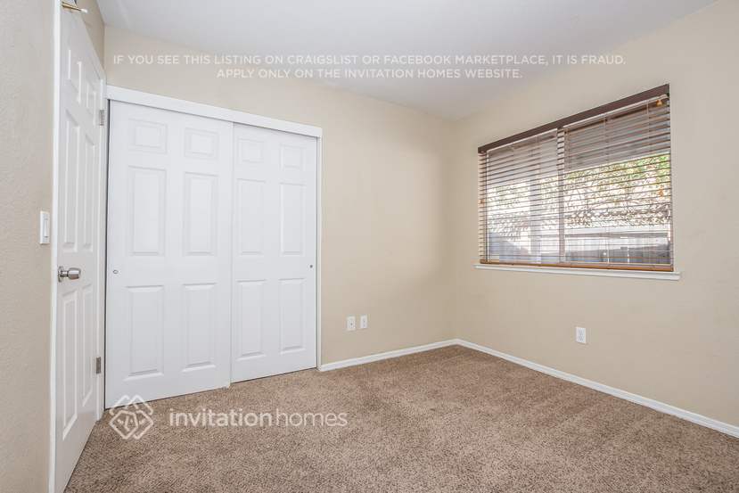 Building Photo - 8767 Hollowstone Way