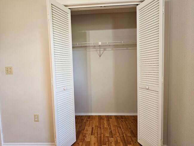 Building Photo - 3/2/1 Home for rent in Spring Hill 34609