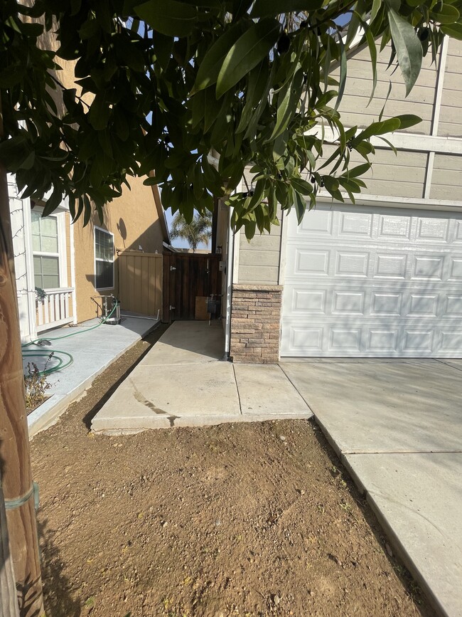 Backyard Gate from street - 5648 W Millbrae Ave