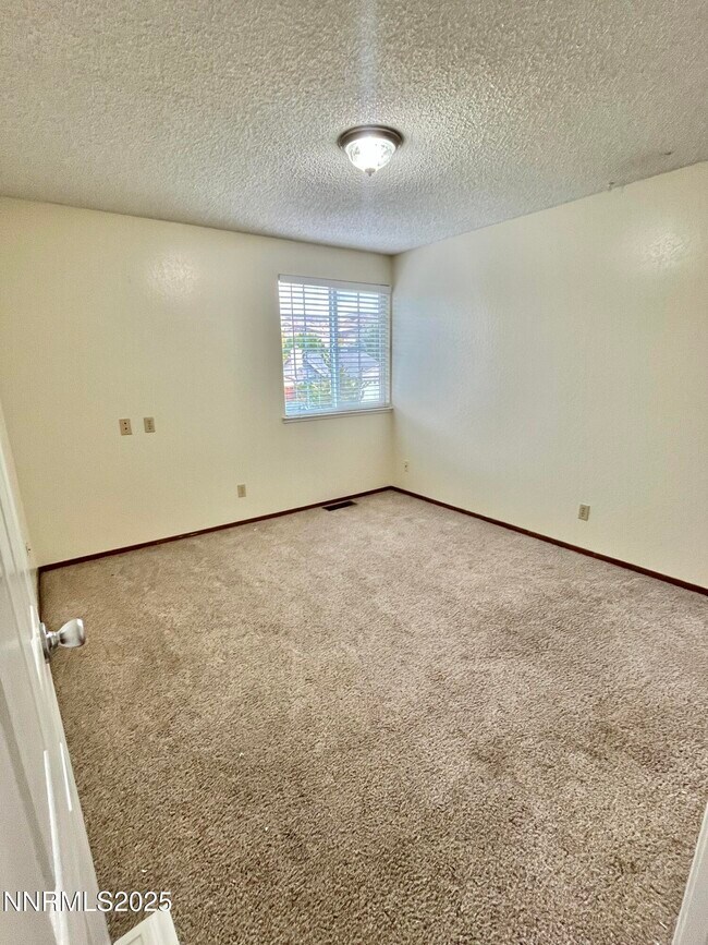 Building Photo - 1965 Woodtrail Dr