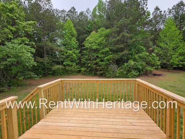 Building Photo - Beautifully maintained 3-bedroom, 2-bath home in Paulding County