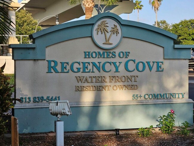 Building Photo - Beautiful 1 bedroom 1 bath Manufactured ho...