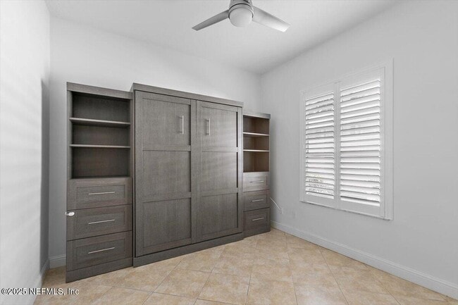 Building Photo - 4126 Richmond Park Dr E