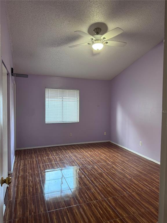 Building Photo - 138 Pinewood Cir