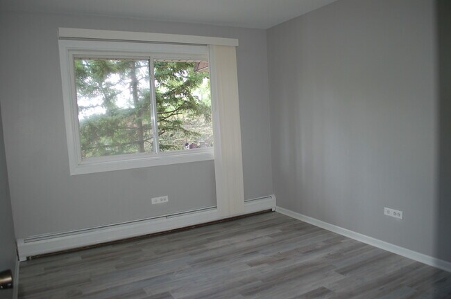 Building Photo - 3435 83rd St