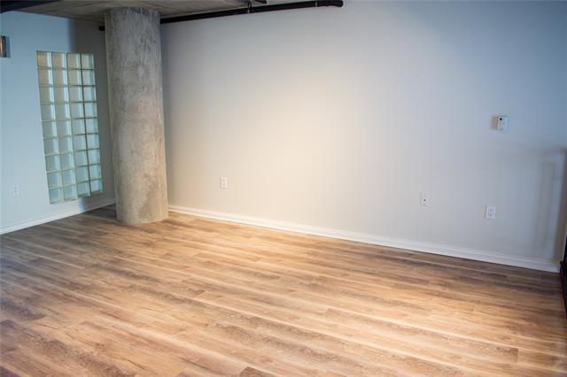 Building Photo - 3110 Thomas Ave