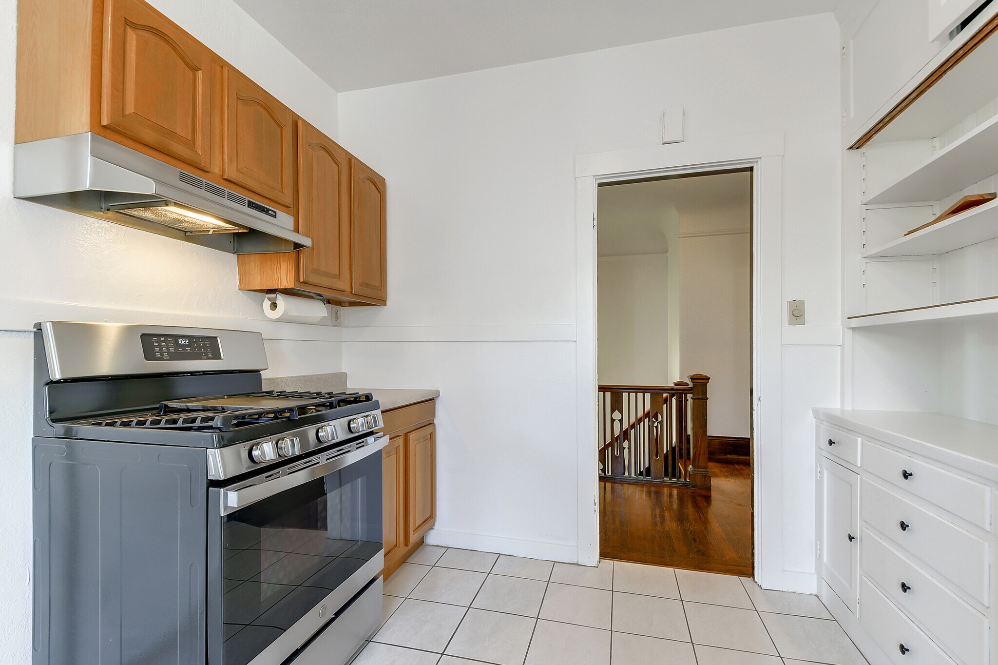 Building Photo - 382 29th St