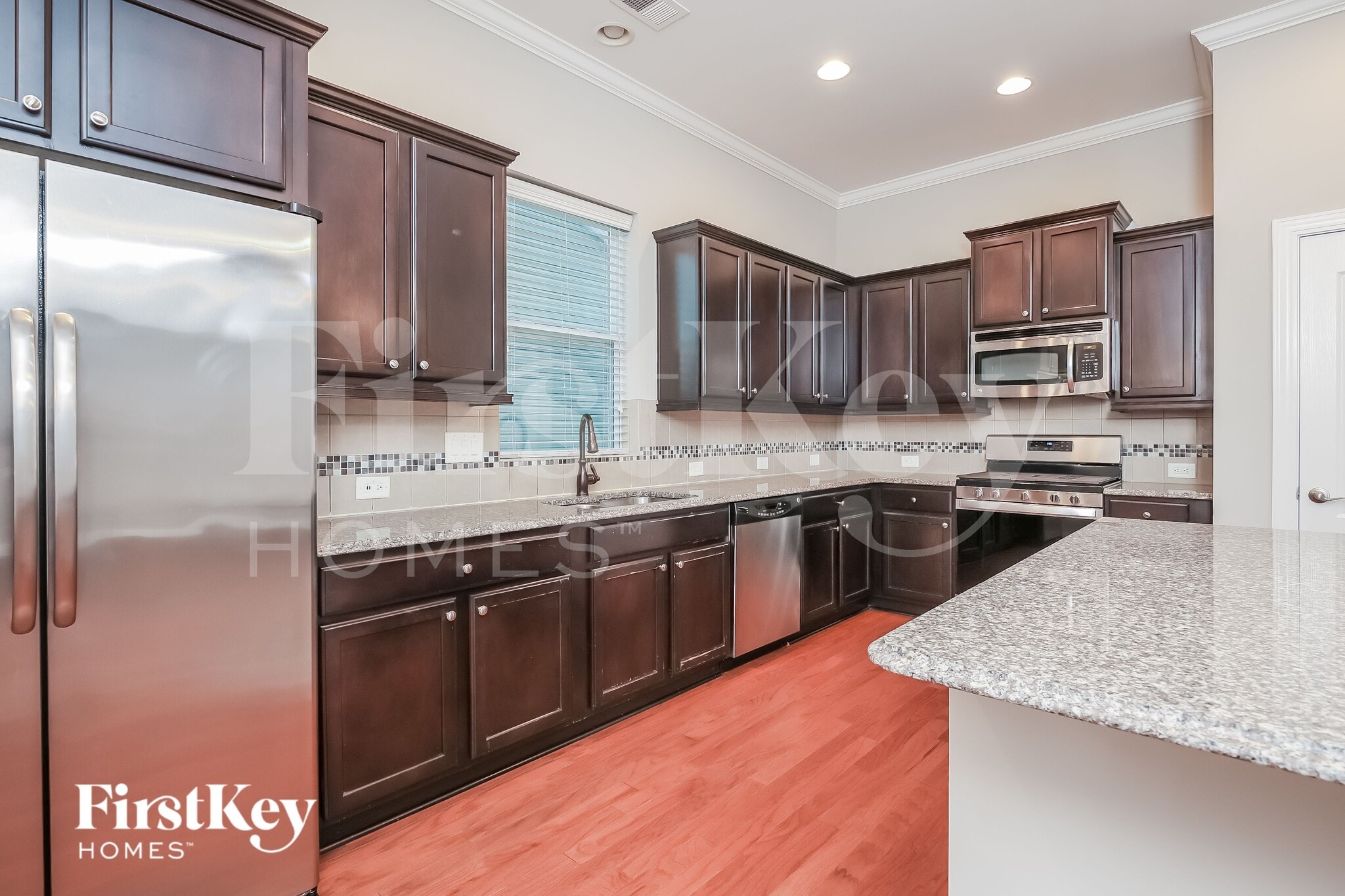 Building Photo - 215 Topsaw Ln