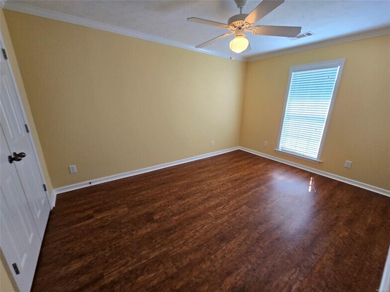 Building Photo - 8701 Will Newton Dr