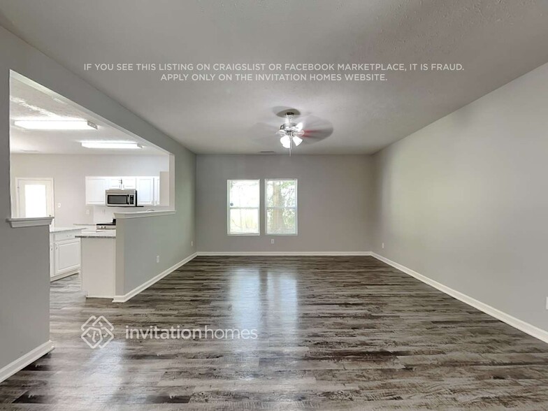 Building Photo - 737 Sinclair Dr