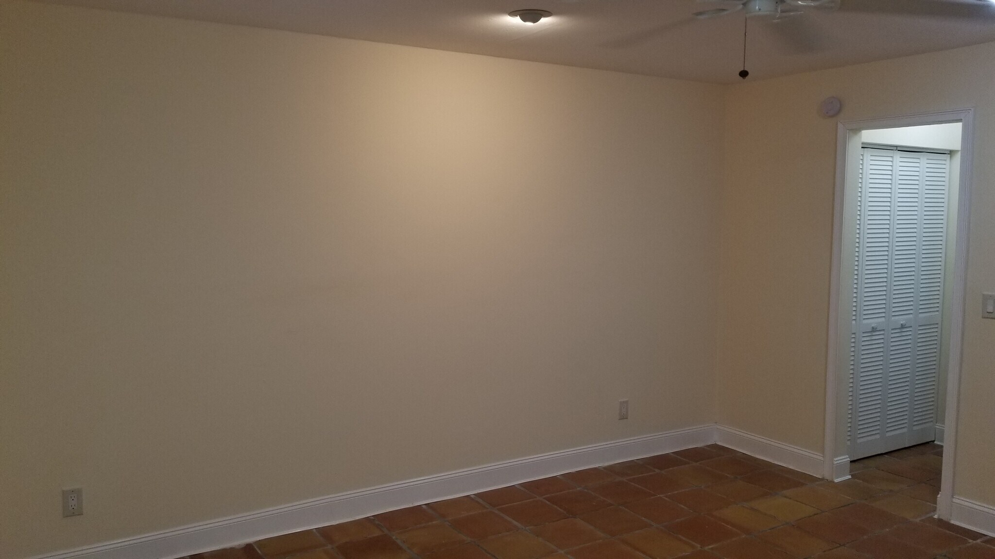 Building Photo - 1475 Curlew Ave