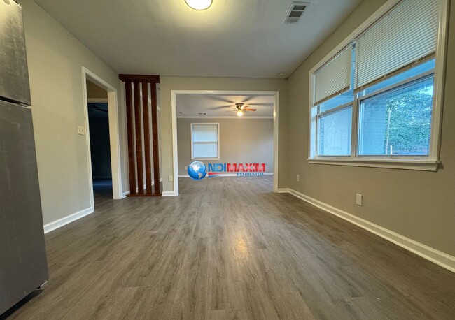 Building Photo - Newly RENOVATED ranch in Decatur near Buen...