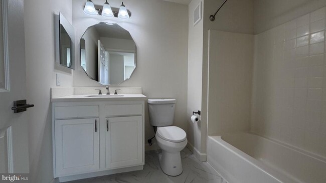 Building Photo - 139 ROOSEVELT Blvd