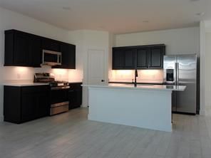 Building Photo - 15317 Hazel Firs Ln