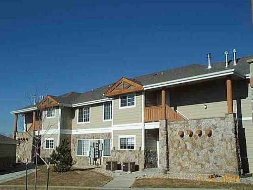 Primary Photo - 1301 Lake Cir
