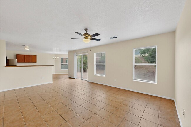 Building Photo - Spacious 5-Bedroom Home in Enchanted Hills – Rio Rancho