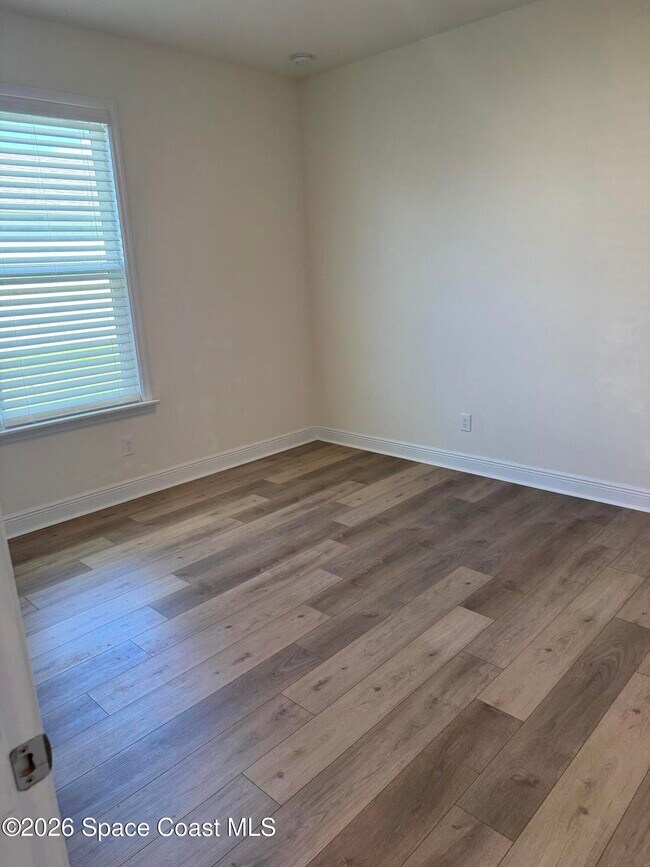 Building Photo - 1493 Killian Dr