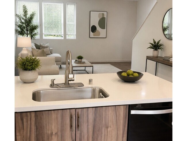 Building Photo - Contemporary 3B | 4B Condo in the Heart of Glassell Park