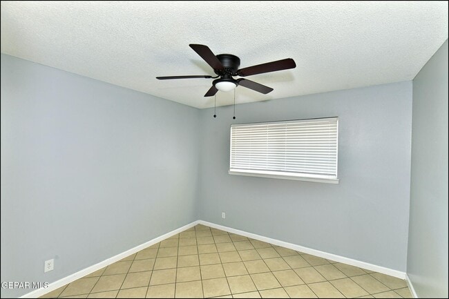 Building Photo - 4217 Canterbury Dr