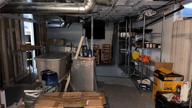 Building Photo - 7667 Charlemont Dr