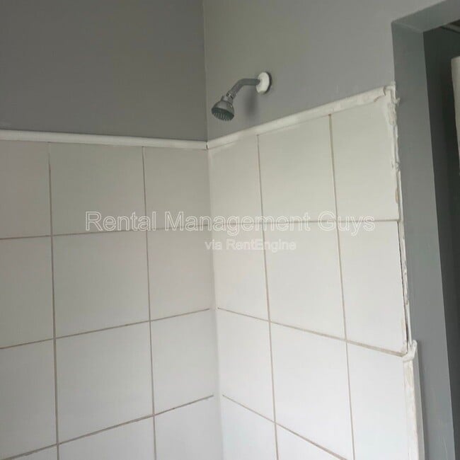 Building Photo - 1015 N Humboldt Ave