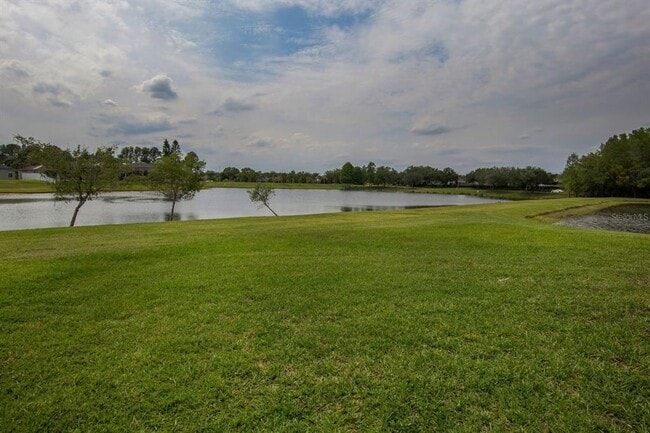 Building Photo - 664 Cedar Forest Cir
