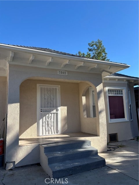 Building Photo - 1042 S Catalina St