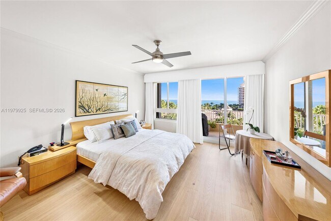 Building Photo - 781 Crandon Blvd