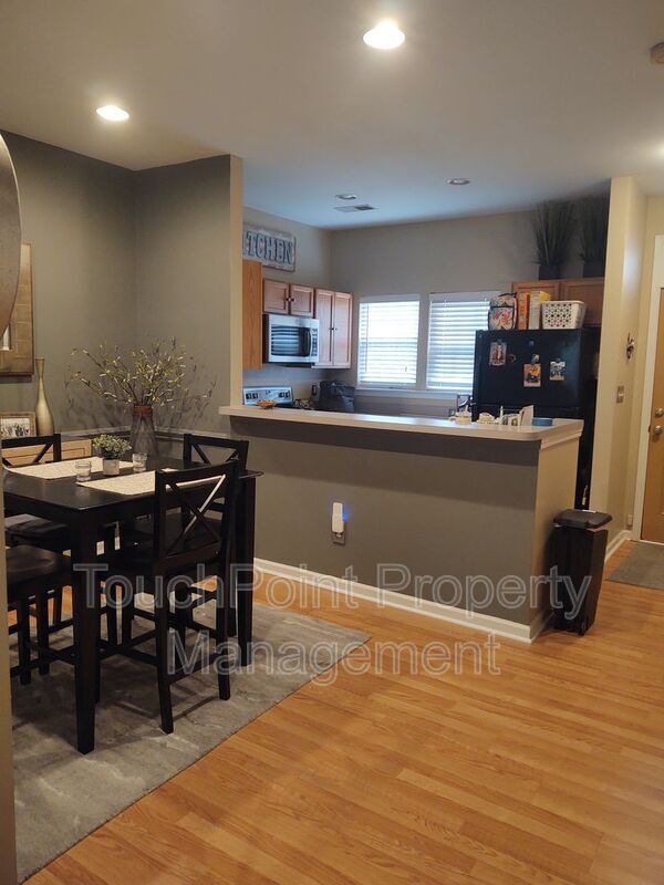 Building Photo - 3043 Uxbridge Woods Ct