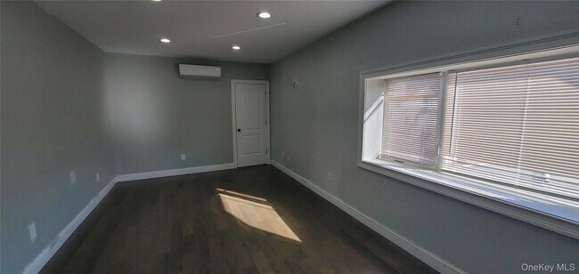 Building Photo - 2755 W Main St