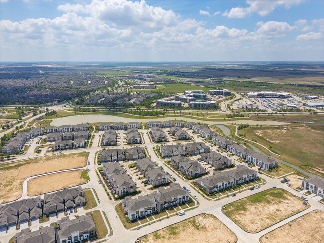 Building Photo - 16647 Texas Hill Country Rd