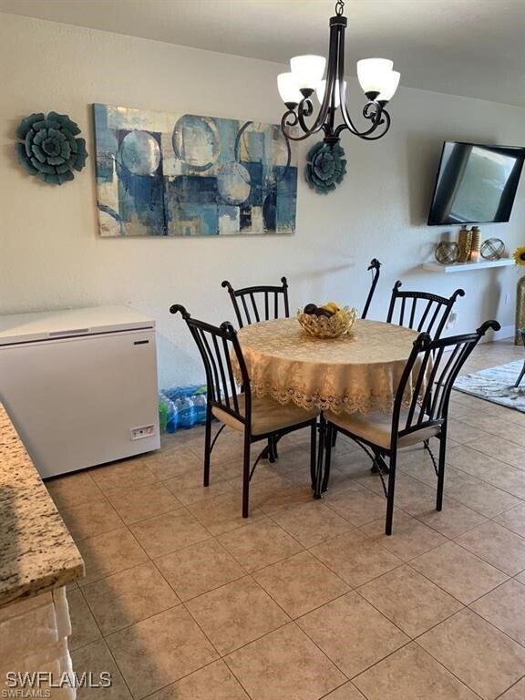 Building Photo - 8224 Key Royal Cir